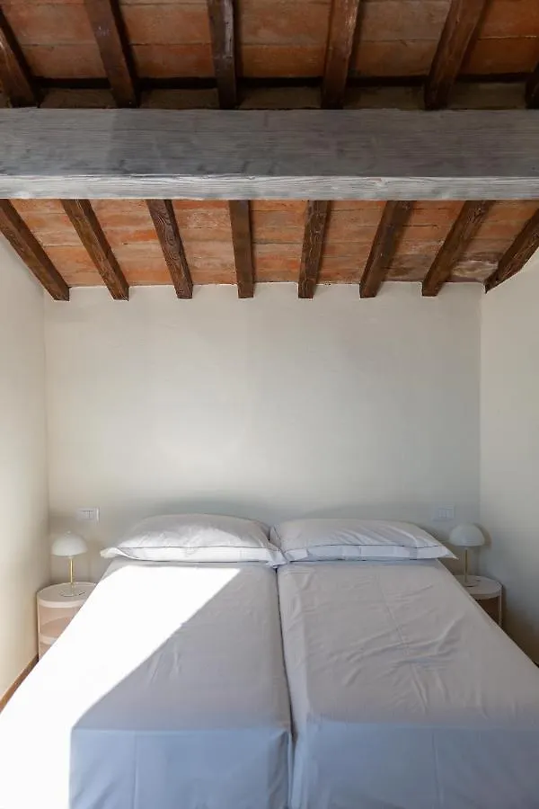 Large 2Br Apartment Near Piazza San Marco Φλωρεντία